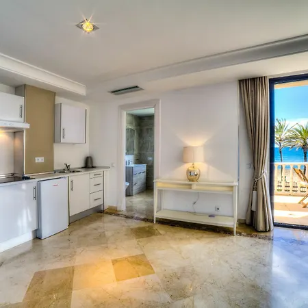 Banus Apartment *
