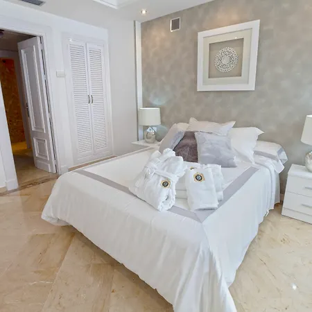 Banus Apartment *