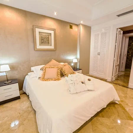 Banus Apartment *
